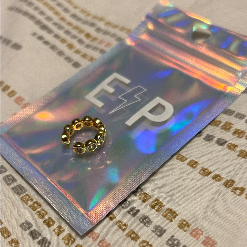 New Electric Picks Elegant Gold Ear Cuff